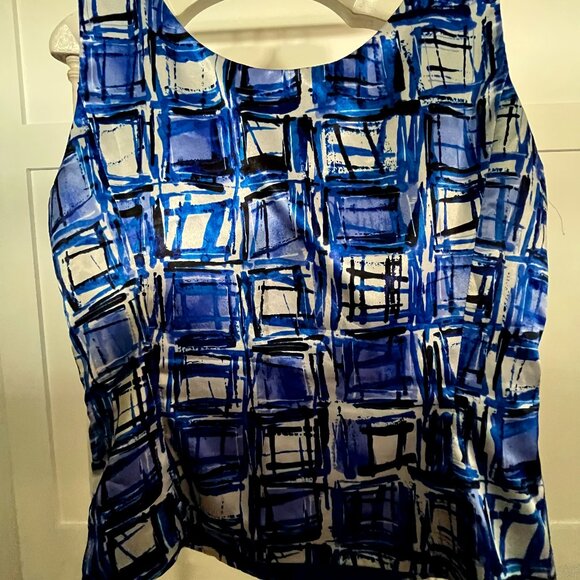 EUC ASL Tahari geometric blue tones shell lined top (8) - Picture 1 of 6